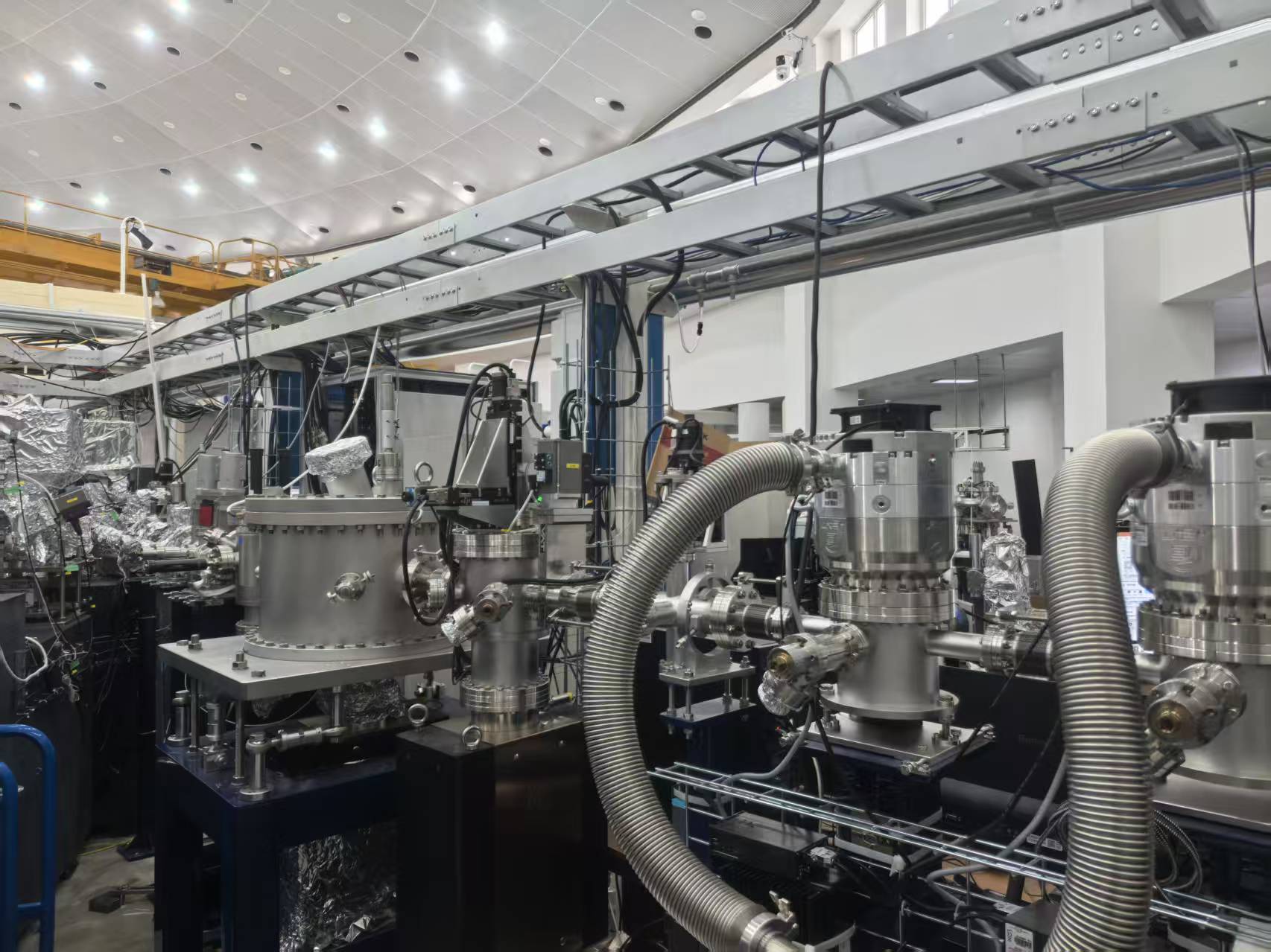 软X射线共振散射光束线