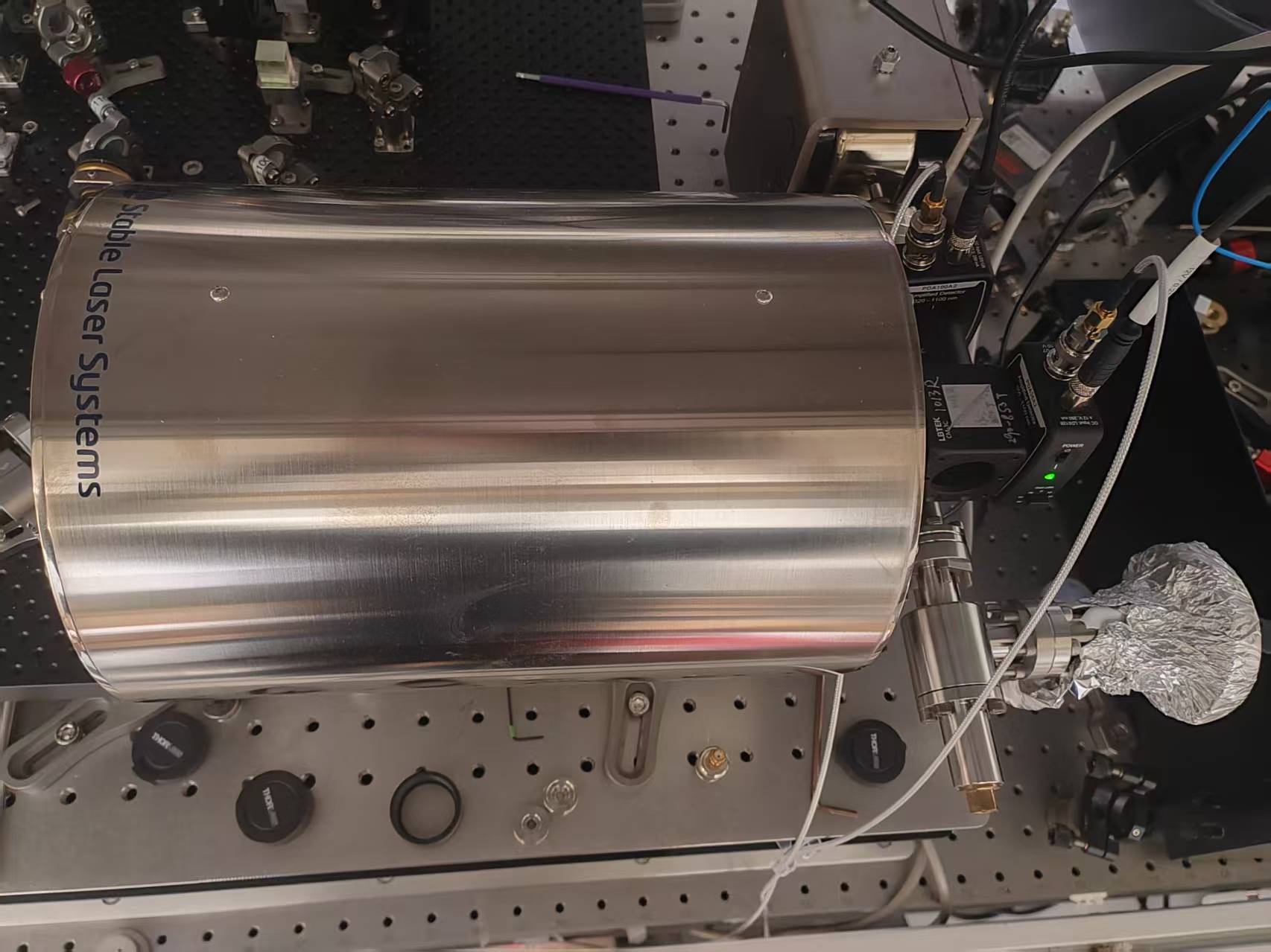 光学超稳腔系统