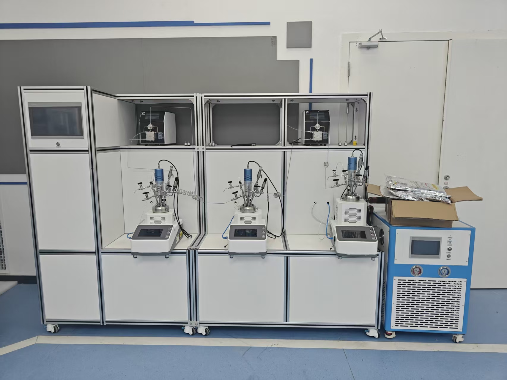 连续多级固液反应系统